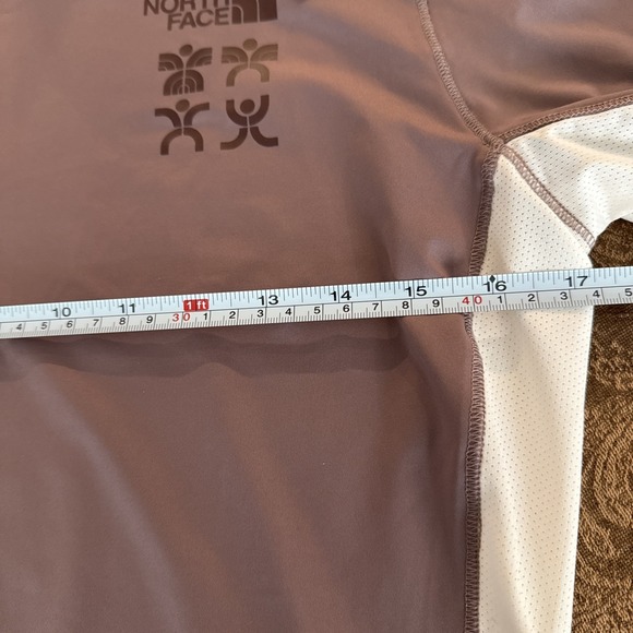 The North Face Trailwear Lost Coast Short‎ Sleeve Shirt Fawn Grey White Sz M - Picture 5 of 7